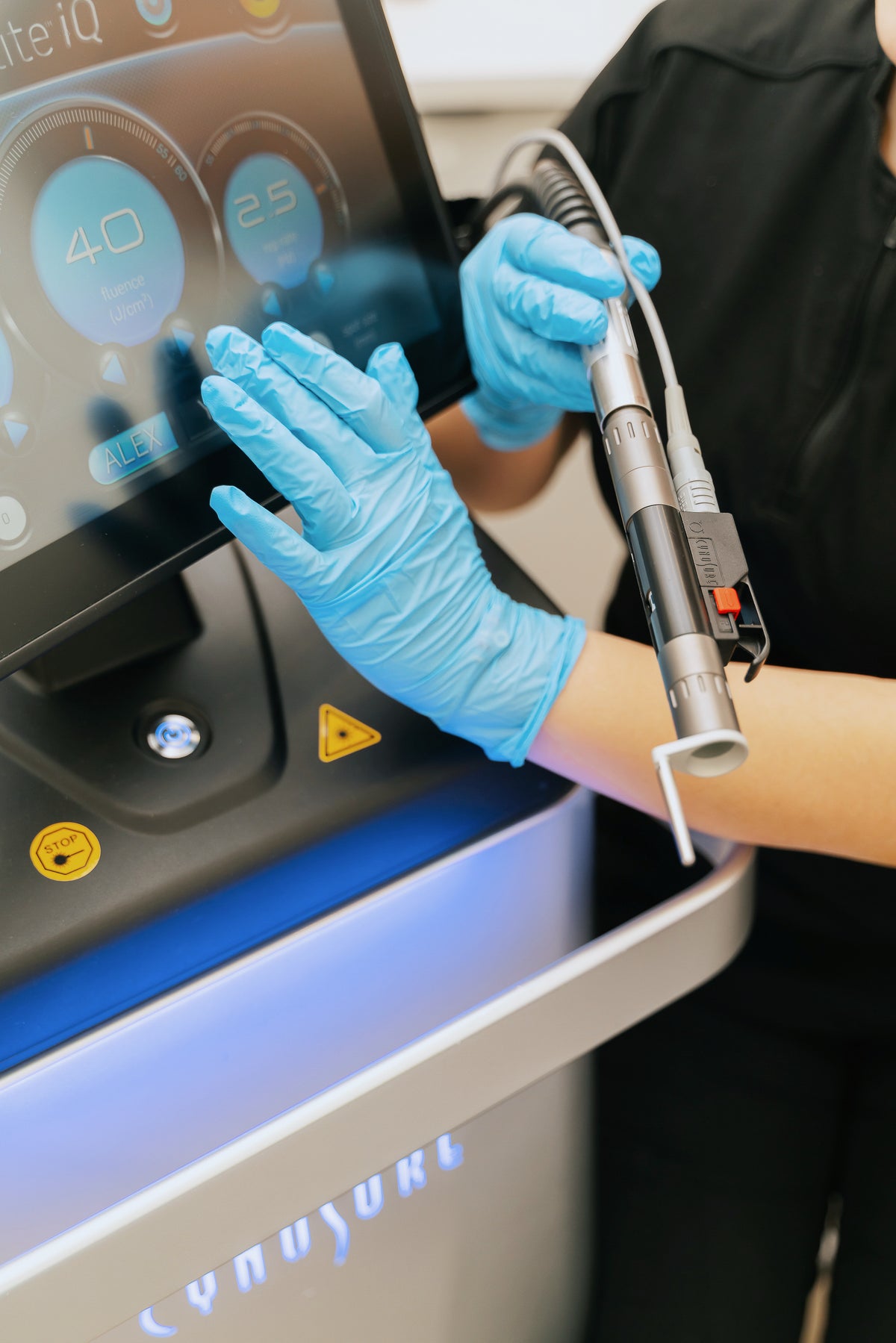 The Cynosure Elite iQ 5D dual-wavelength laser platform at BioPlus, available at both Burnaby and Richmond.